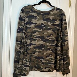 Beachlunchlounge Camouflage Top